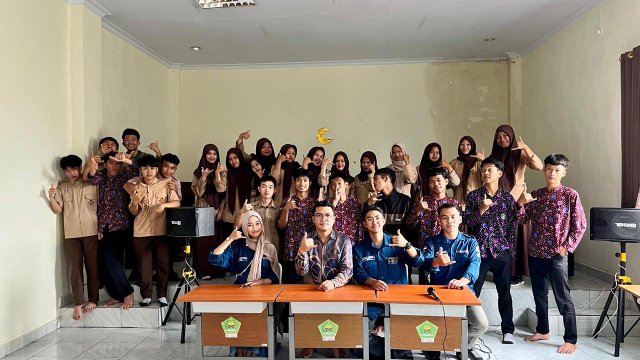 KPI IAIN Curup Sosialisasi PMB ke MAN 1 Kepahiang
