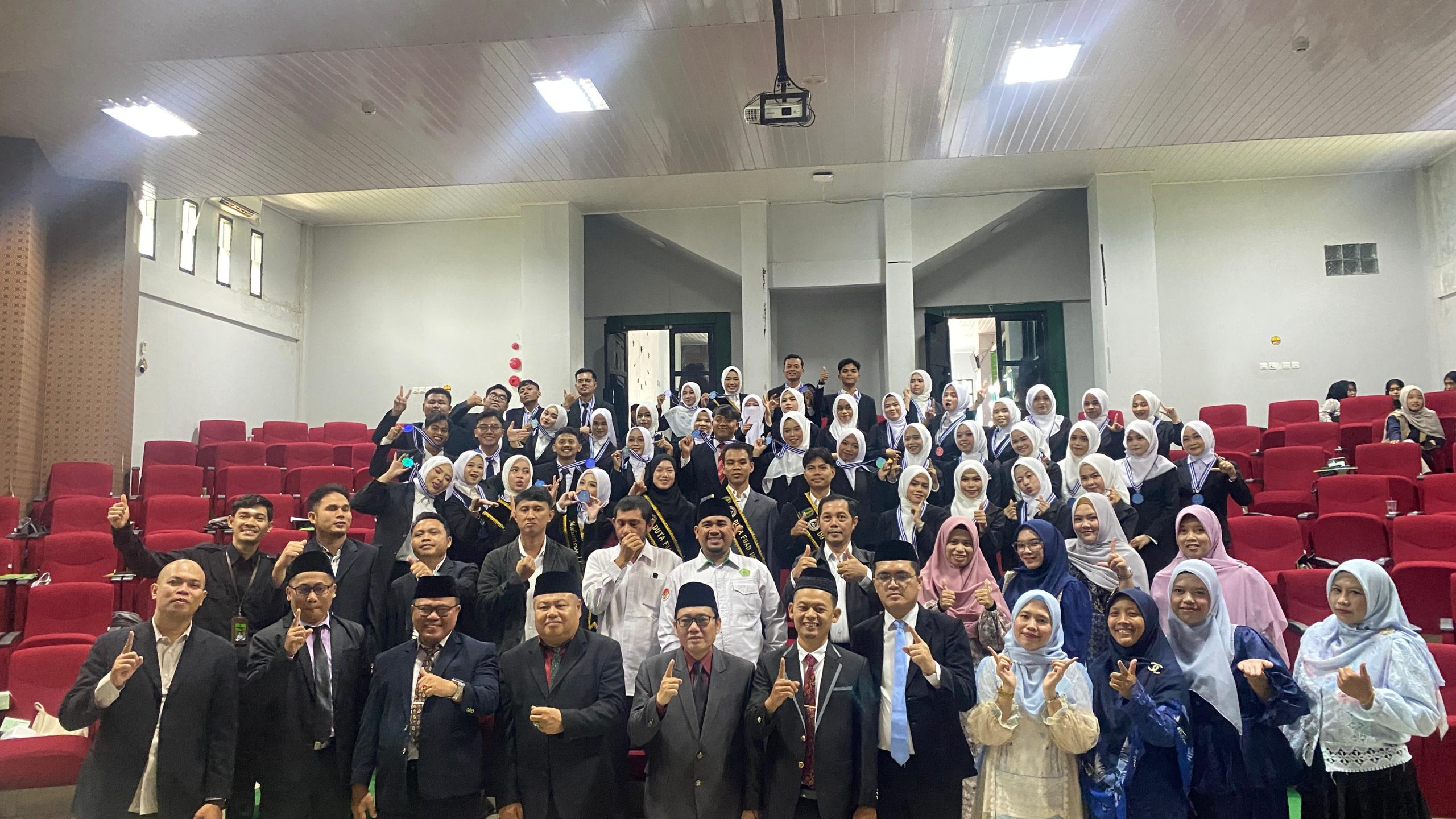Yudisium Sarjana Angkatan VIII FUAD IAIN Curup, 43 Mahasiswa Resmi Menyandang Gelar Sarjana
