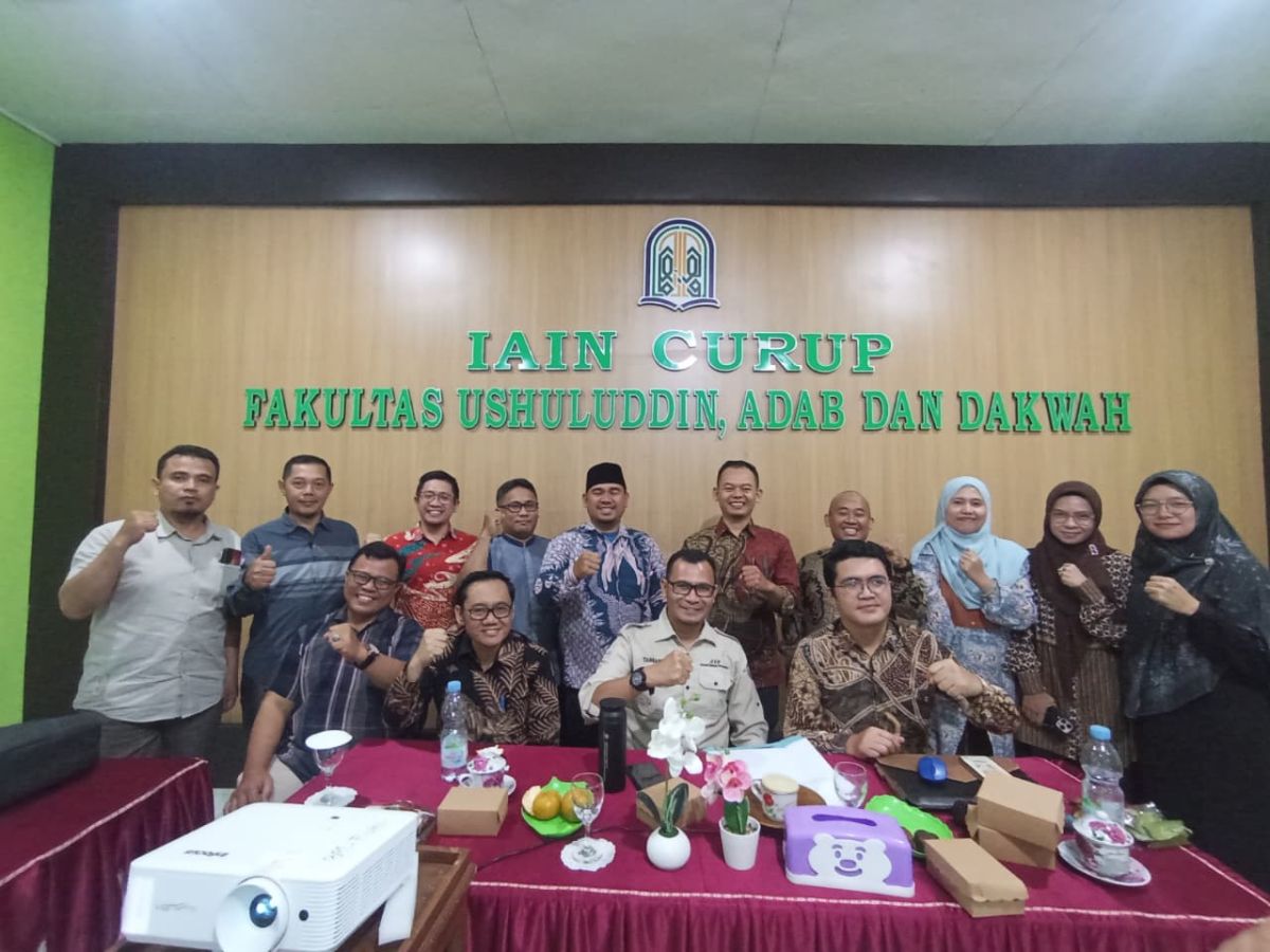 Tingkatkan Publikasi Ilmiah Bereputasi, FUAD IAIN Curup Gelar Pelatihan dan Pendampingan Penulisan Artikel Jurnal Scopus
