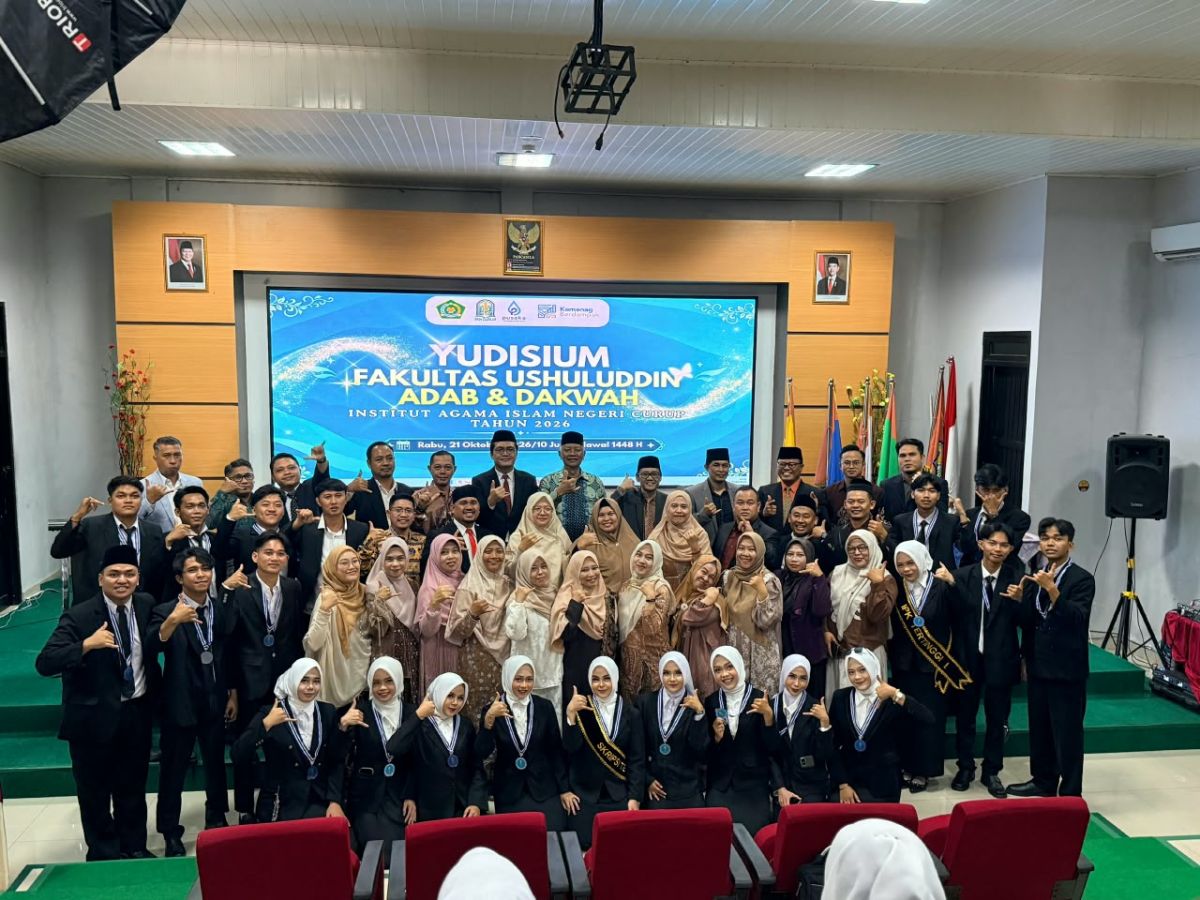 Yudisium Kedua FUAD IAIN Curup, 42 Mahasiswa Resmi Menyandang Gelar Sarjana