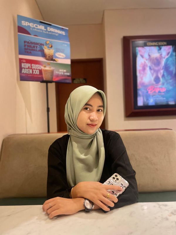 MEYSARAH.,M.,Sos.