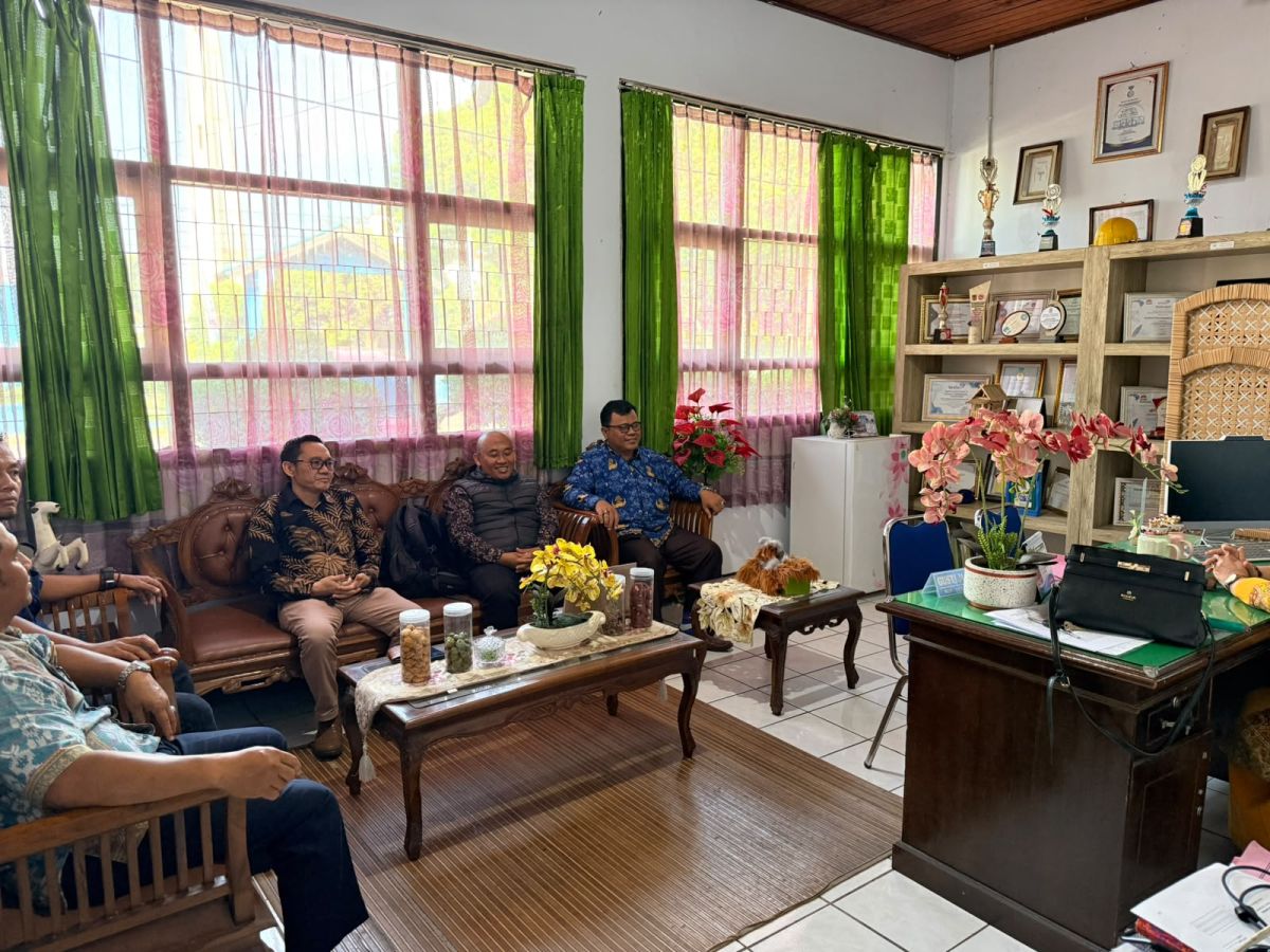 Sosialisasi PMB di DP3AP2KB